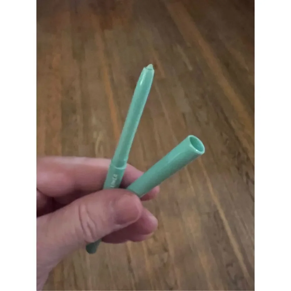 Colourpop Creme Gel Liner Ice Breaker